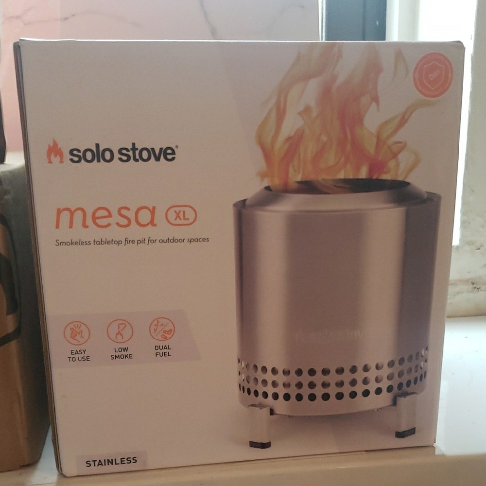 Solo Stove Mesa and Accessories - Picture 3 of 6
